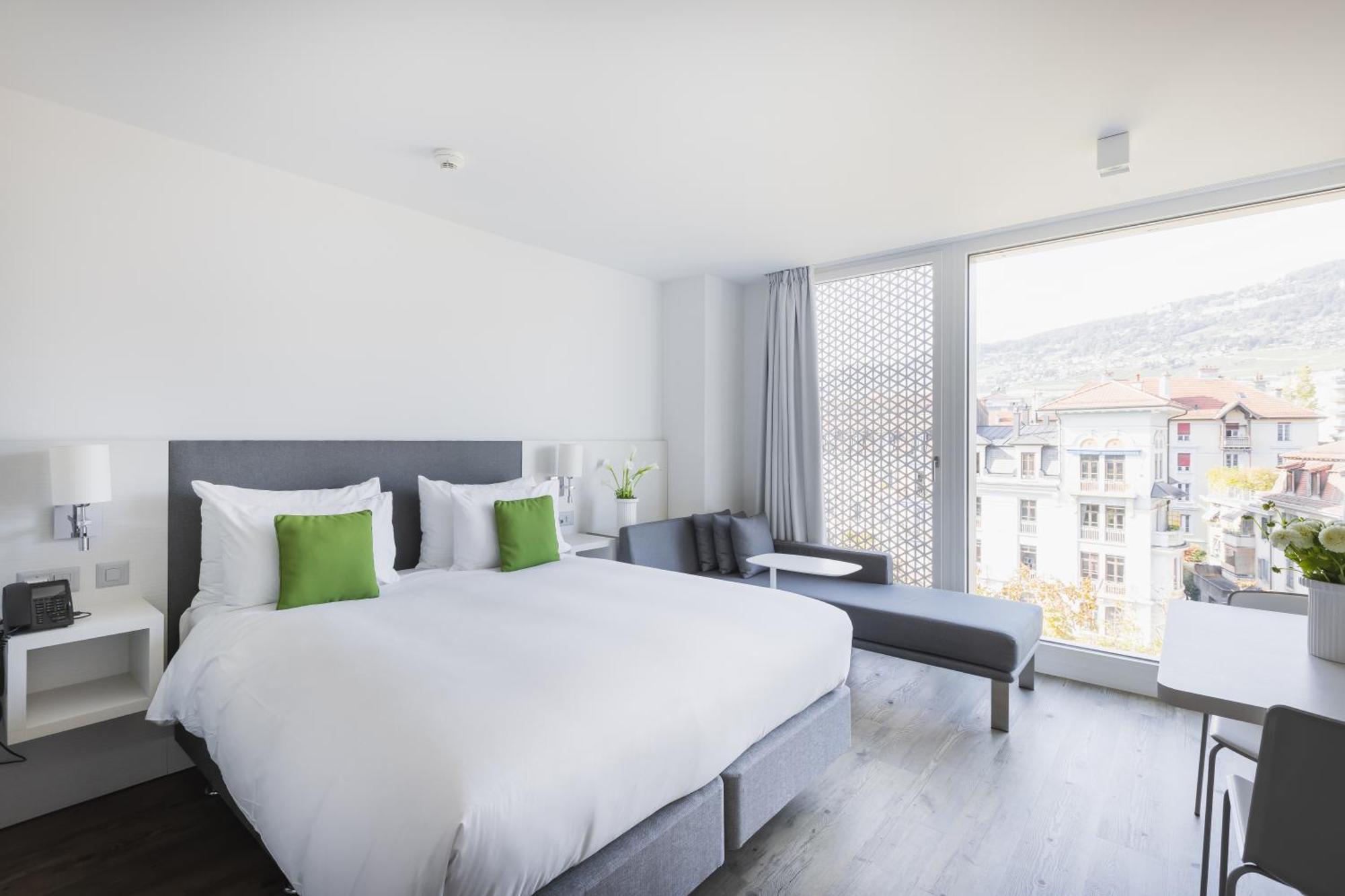 Base Vevey Hotel ภายนอก รูปภาพ